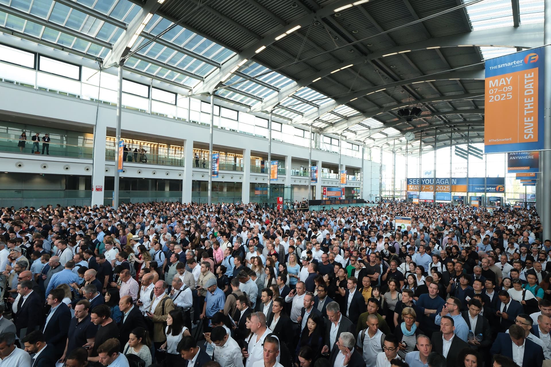Crowds in the entrance hall of The smarter E Europe 2024 at Messe München
