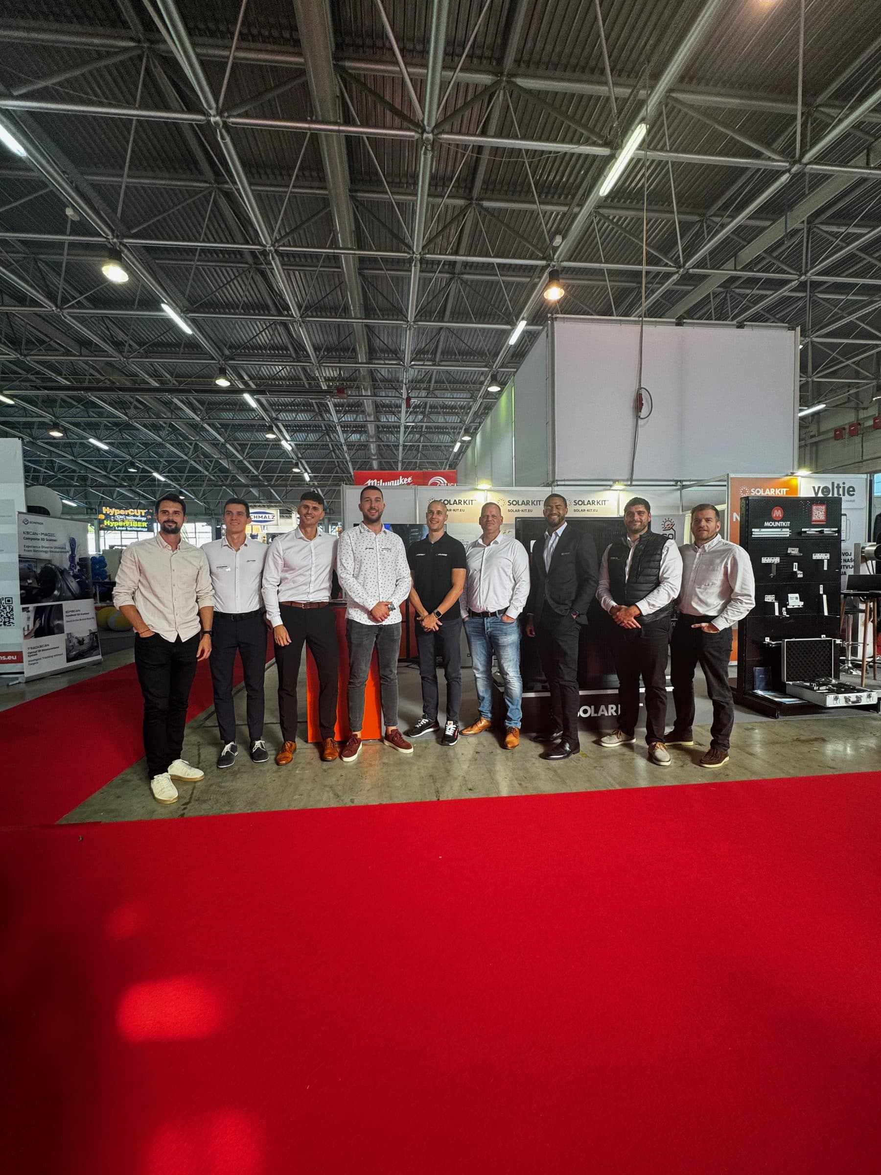 The SolarKit team and ASE Consultings on the red carpet of stand K-22 in Hall K